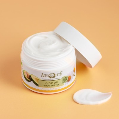"The Texture of the Aphrodite Olive oil Body Butter with AVOCADO & CHAMOMILE"
